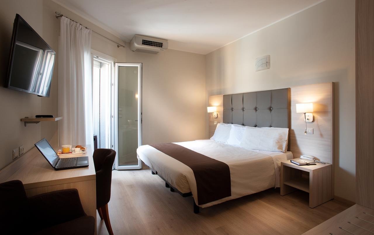 Hotel Montereale Pordenone Ngoại thất bức ảnh