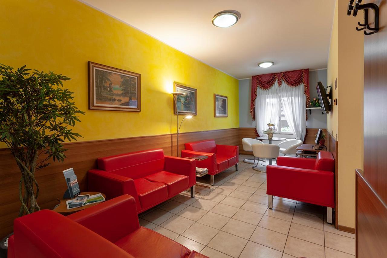 Hotel Montereale Pordenone Ngoại thất bức ảnh